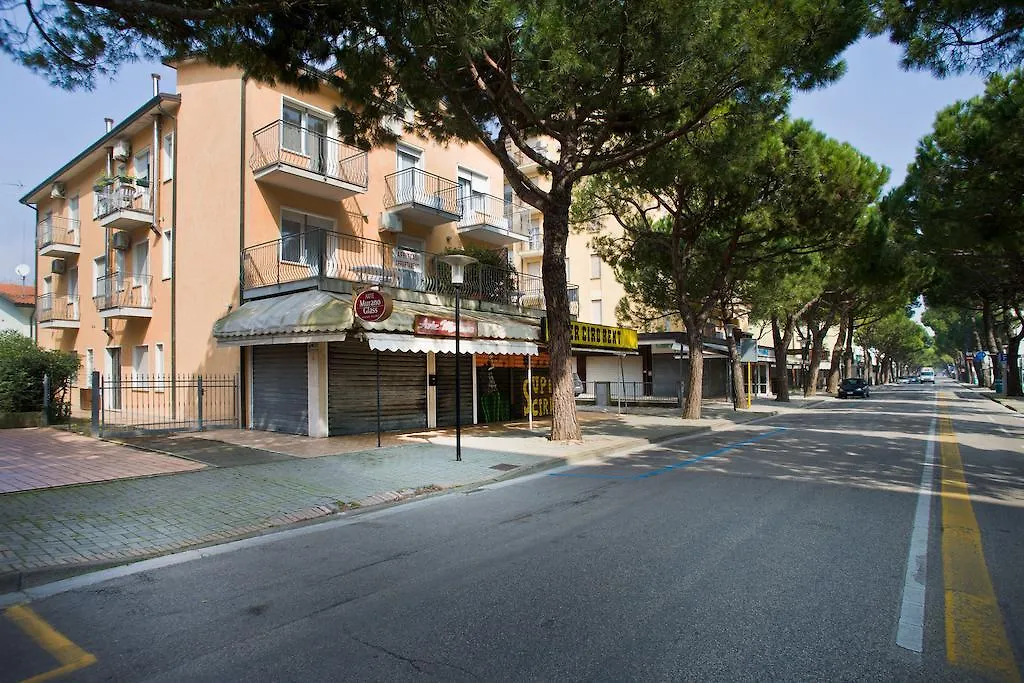*** Aparthotel Villa Hanna Lido di Jesolo Italy