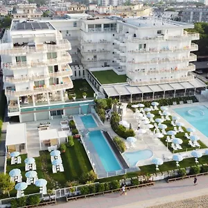 4* Отель Le Soleil