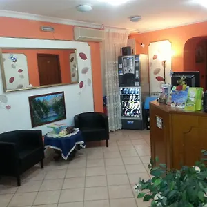Roxena House Рим